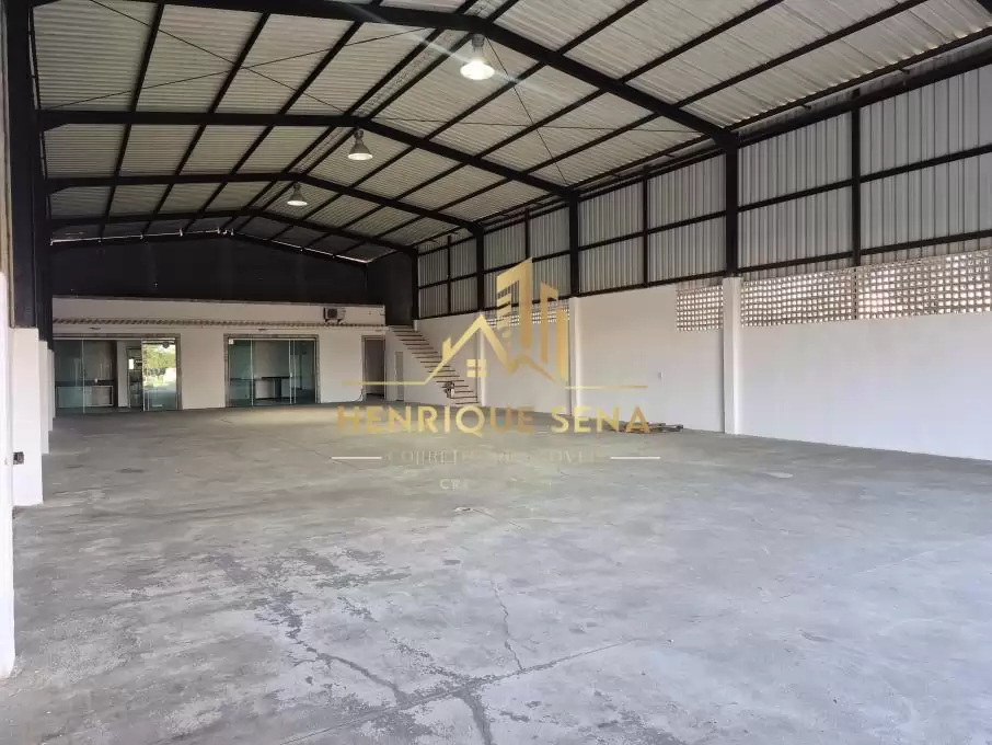 # 🏢 GALPÃO À VENDA | FRENTE PARA A RODOVIA AMARAL PEIXOTO – SÃO PEDRO DA ALDEIA/RJ