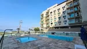 APARTAMENTO A VENDA COM 03 QUARTOS, PÉ NA AREIA🌊🏖️ VISTA PARA O MAR NA PRAIA DO FORTE! 🏖️🌊