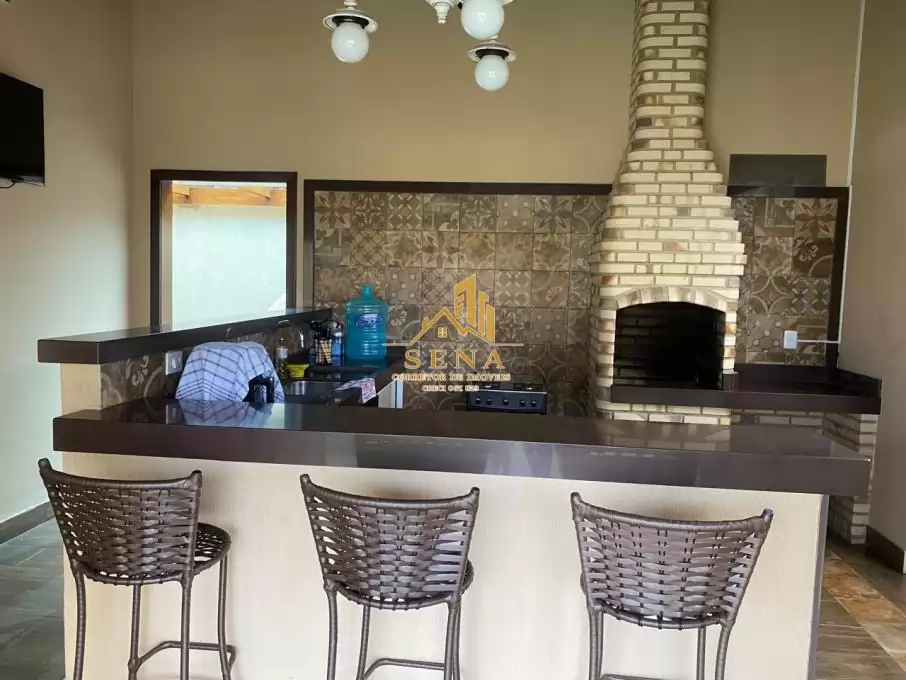 🚨 OPORTUNIDADE DE ALUGUEL! CASA COMPLETA POR R$ 1.800 COM IPTU INCLUSO