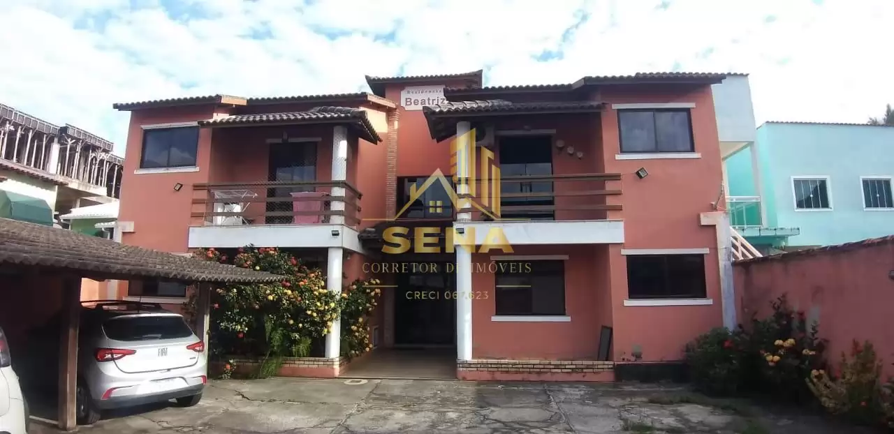 🏢✨ 🔑 APARTAMENTO TÉRREO À VENDA NO CENTRO DE SÃO PEDRO DA ALDEIA! 🏡📍